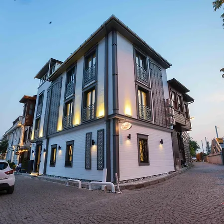 Violin Sultanahmet